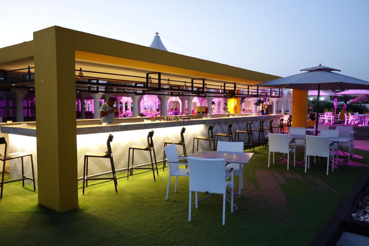 The Mirage Resort & Spa Χαμμαμέτ Εξωτερικό φωτογραφία The bar at the rooftop