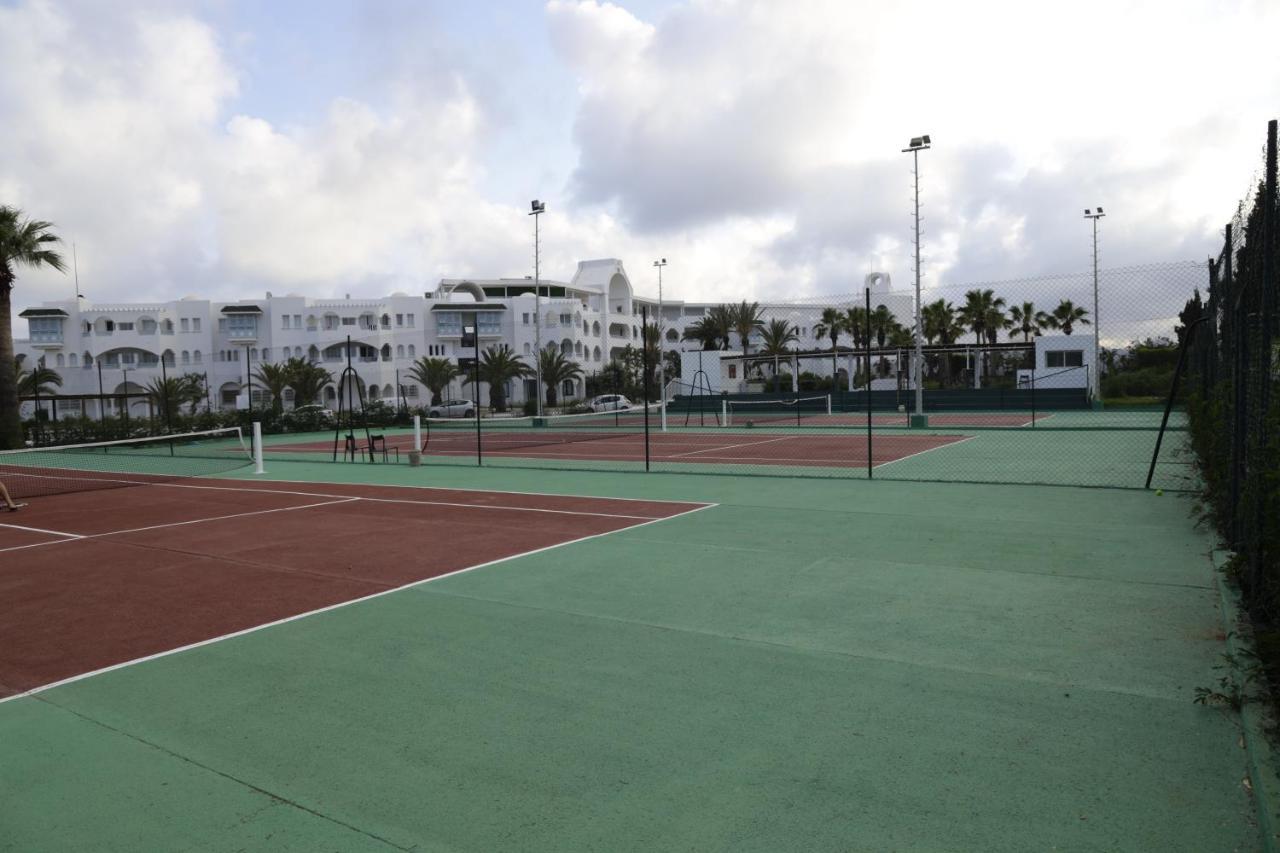 The Mirage Resort & Spa Χαμμαμέτ Εξωτερικό φωτογραφία Tennis courts at the resort