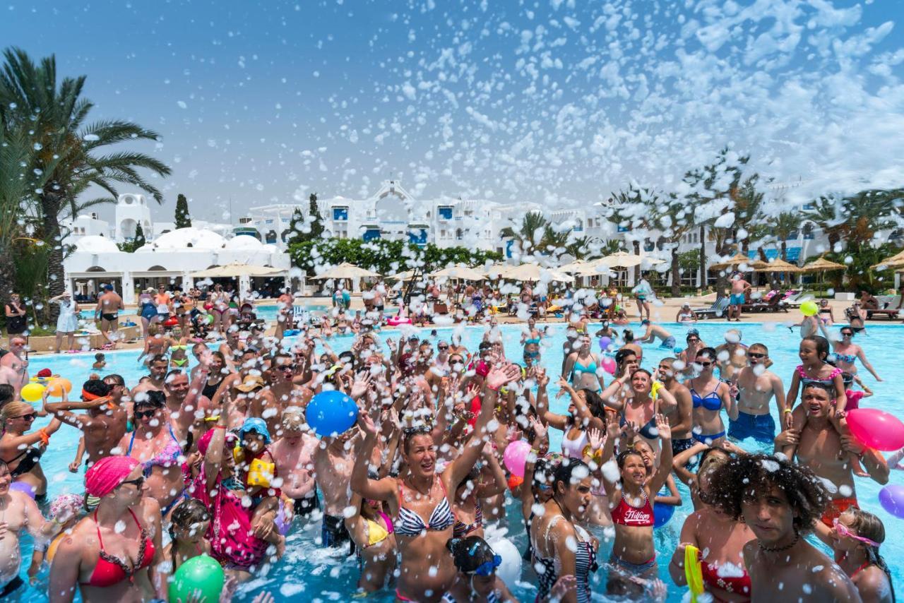 The Mirage Resort & Spa Χαμμαμέτ Εξωτερικό φωτογραφία The Bubble Pool Party at the Hard Rock Hotel